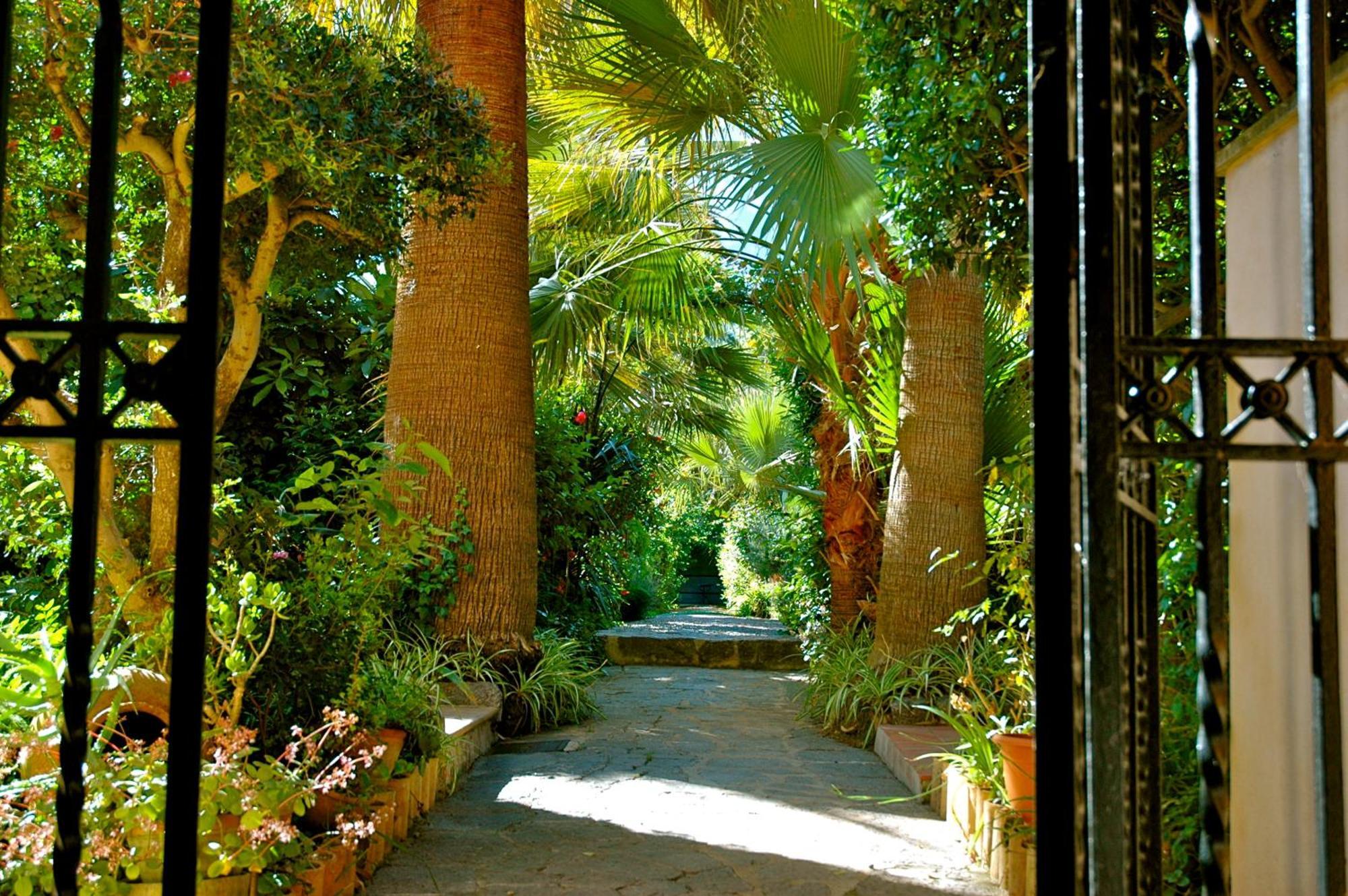 Hotel Can Roses Soller Bagian luar foto